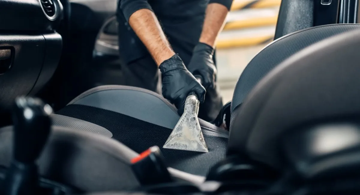 Lavado de asiento de autos: lavado de asiento de tela con inyección y succión